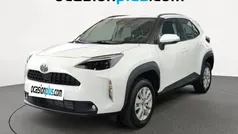 Blanco Nuevo 2024 Toyota Yaris Cross Business Edition SUV | 23.728 € (Precio justo)