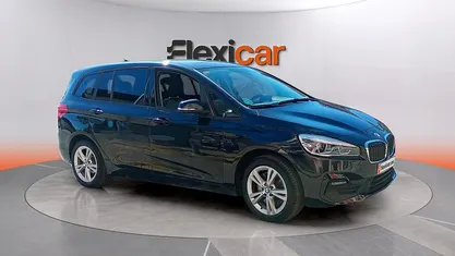 Usado BMW 218 150 CV (110 kW) 2019 Negro Familiar