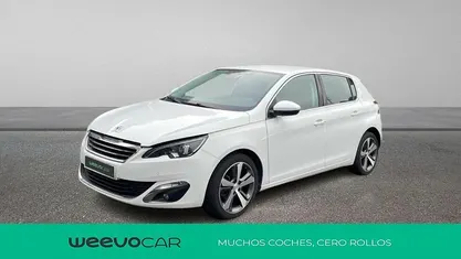 Usado 2015 Peugeot 308 Allure | 9991 € (Precio justo)