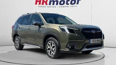 Blanco Usado 2023 Subaru Forester SUV | 27.490 € (Precio justo)