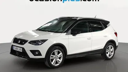 Usado Seat Arona Ecomotive 116 CV (85 kW) 2020 SUV