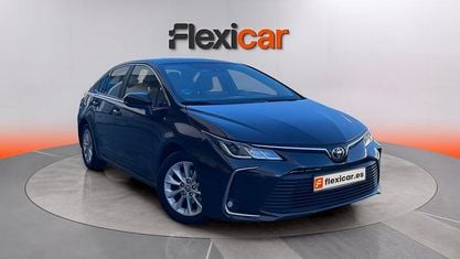 Usado Toyota Corolla Active 140 CV (102 kW) 2023 Negro Berlina