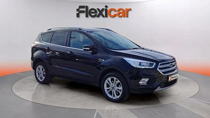 Używany Ford Kuga Titanium 150 KM (110 kW) 2018 Czarny SUV