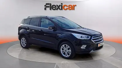 Usado Ford Kuga Titanium 150 CV (110 kW) 2018 SUV