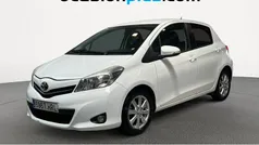 Blanco Usado 2013 Toyota Yaris Active Utilitario | 6500 € (Precio justo)