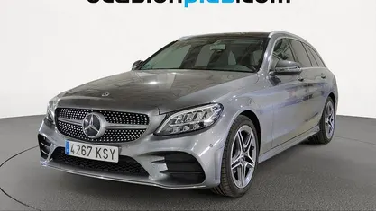 Gris Usado 2019 Mercedes 200 AMG Familiar | 21.810 €