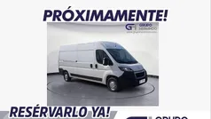 Blanco Usado 2023 Peugeot Boxer Van | 21.500 € (Precio justo)