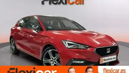 Usado Seat Leon FR 150 CV (110 kW) 2021 Rojo Berlina