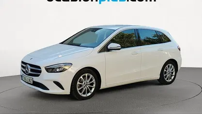 Usado Mercedes B180 136 CV (100 kW) 2021 Blanco Monovolumen