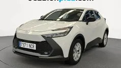Usado 2025 Toyota C-HR Active SUV | 28.091 € (Super precio)