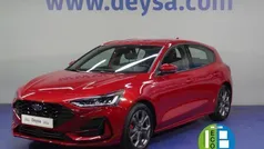 Rojo Nuevo 2025 Ford Focus ST-Line X Berlina | 23.990 € (Precio justo)