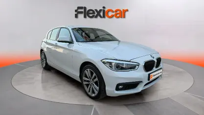 Usado BMW 118 136 CV (100 kW) 2018 Blanco Berlina