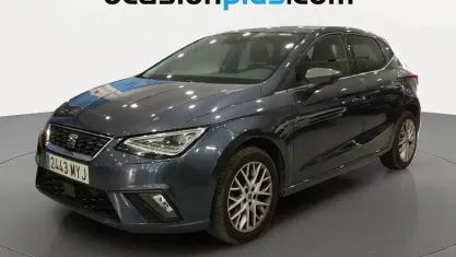 Usado Seat Ibiza XCELLENCE 115 CV (84 kW) 2025 Gris Utilitario