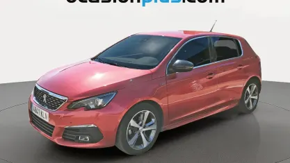 Usado Peugeot 308 GT-line 131 CV (96 kW) 2018 Rojo Utilitario
