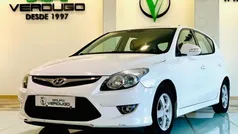 Blanco Usado 2011 Hyundai i30 Comfort | 7000 €