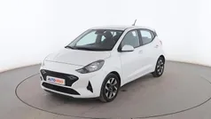 Blanco Usado 2024 Hyundai i10 Utilitario | 14.399 € (Precio justo)
