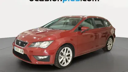 Usado Seat Leon FR 150 CV (110 kW) 2015 Rojo Monovolumen