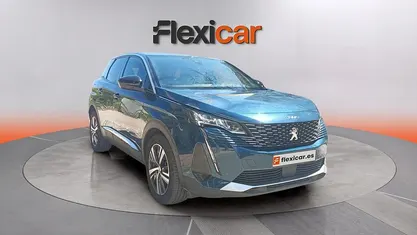 Usado Peugeot 3008 Allure 130 CV (95 kW) 2023 SUV