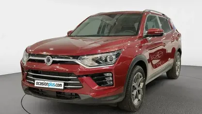 Nuevo SsangYong Korando 163 CV (119 kW) 2025 Granate SUV