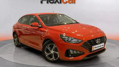 Usado 2021 Hyundai i30 Berlina | 18.290 € (Buen precio)