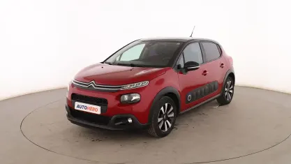 Usado Citroën C3 Feel 82 CV (60 kW) 2019 Rojo Utilitario