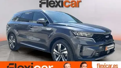 Usado Kia Sorento Plus 232 CV (170 kW) 2024 Gris SUV
