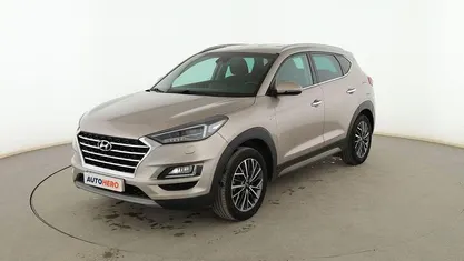 Usado Hyundai Tucson 136 CV (100 kW) 2019 Blanco SUV