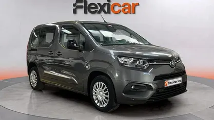 Usado 2022 Toyota Proace Verso Active Familiar | 19.490 € (Super precio)