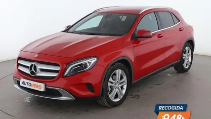 Rojo Usado 2017 Mercedes GLA200 Urban SUV | 19.199 € (Buen precio)