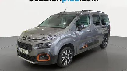 Usado Citroën Berlingo Shine 131 CV (96 kW) 2022 Monovolumen