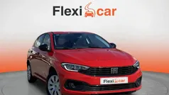Rojo Nuevo 2024 Fiat Tipo Berlina | 14.390 € (Un poco caro)