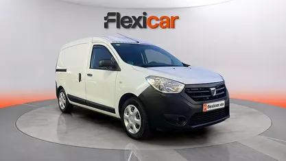 Usado Dacia Dokker Ambiance 90 CV (66 kW) 2017 Blanco Monovolumen