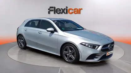 Usado Mercedes A180 136 CV (100 kW) 2019 Gris Berlina