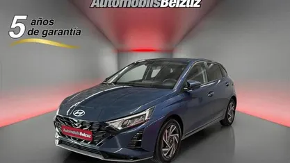 Usado Hyundai i20 101 CV (74 kW) 2025 Azul Utilitario