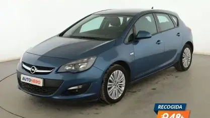 Usado Opel Astra Selective 140 CV (102 kW) 2015 Azul Berlina