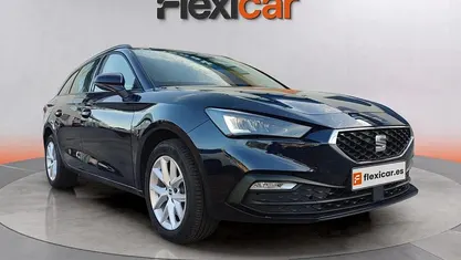 Usado Seat Leon Style 116 CV (85 kW) 2022 Familiar