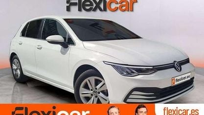 Usado VW Golf VIII Life 116 HP (85 kW) 2021 Branco Carrinha