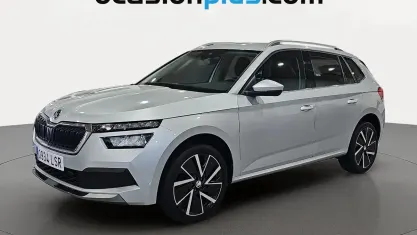 Usado Skoda Kamiq Ambition 150 CV (110 kW) 2021 Gris plata SUV