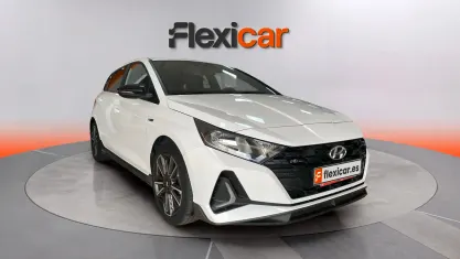 Usado Hyundai i20 N Line 84 CV (61 kW) 2023 Blanco Utilitario