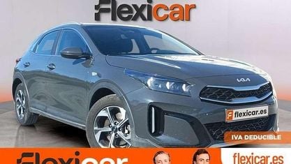 Usado Kia XCeed 101 CV (74 kW) 2024 Gris SUV
