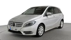 Gris plata Usado 2014 Mercedes B180 Monovolumen | 11.590 € (Buen precio)