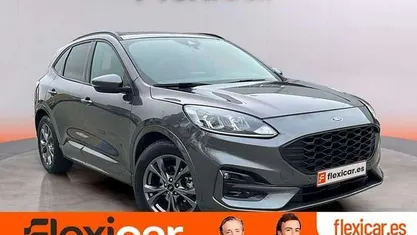 Usado Ford Kuga ST-Line 120 CV (88 kW) 2024 Gris SUV