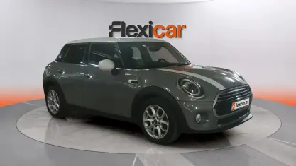 Usado Mini Cooper 136 CV (100 kW) 2018 Gris Utilitario