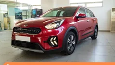Rojo Usado 2020 Kia Niro SUV | 23.100 € (Caro)