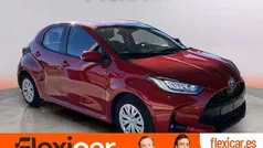 Usado 2023 Toyota Yaris Hybrid Active Utilitario | 16.990 € (Super precio)