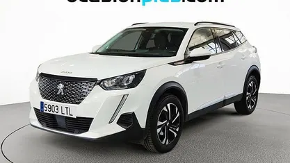 Usado Peugeot 2008 Allure 110 CV (80 kW) 2021 SUV