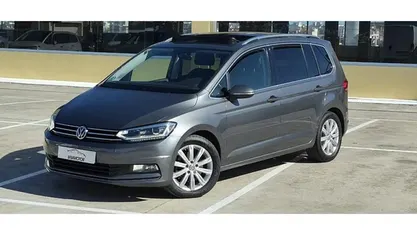 Usado VW Touran Sportline 150 CV (110 kW) 2016 Gris Monovolumen