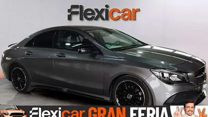 Usado Mercedes CLA200 156 CV (114 kW) 2018 Gris Berlina