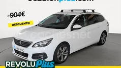 Usado 2018 Peugeot 308 Allure Familiar | 9950 € (Precio justo)