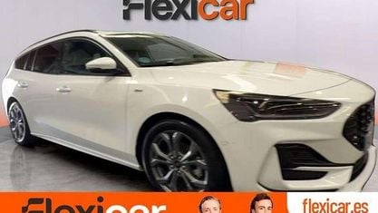 Usado Ford Focus ST-Line 155 HP (114 kW) 2023 Branco Carrinha